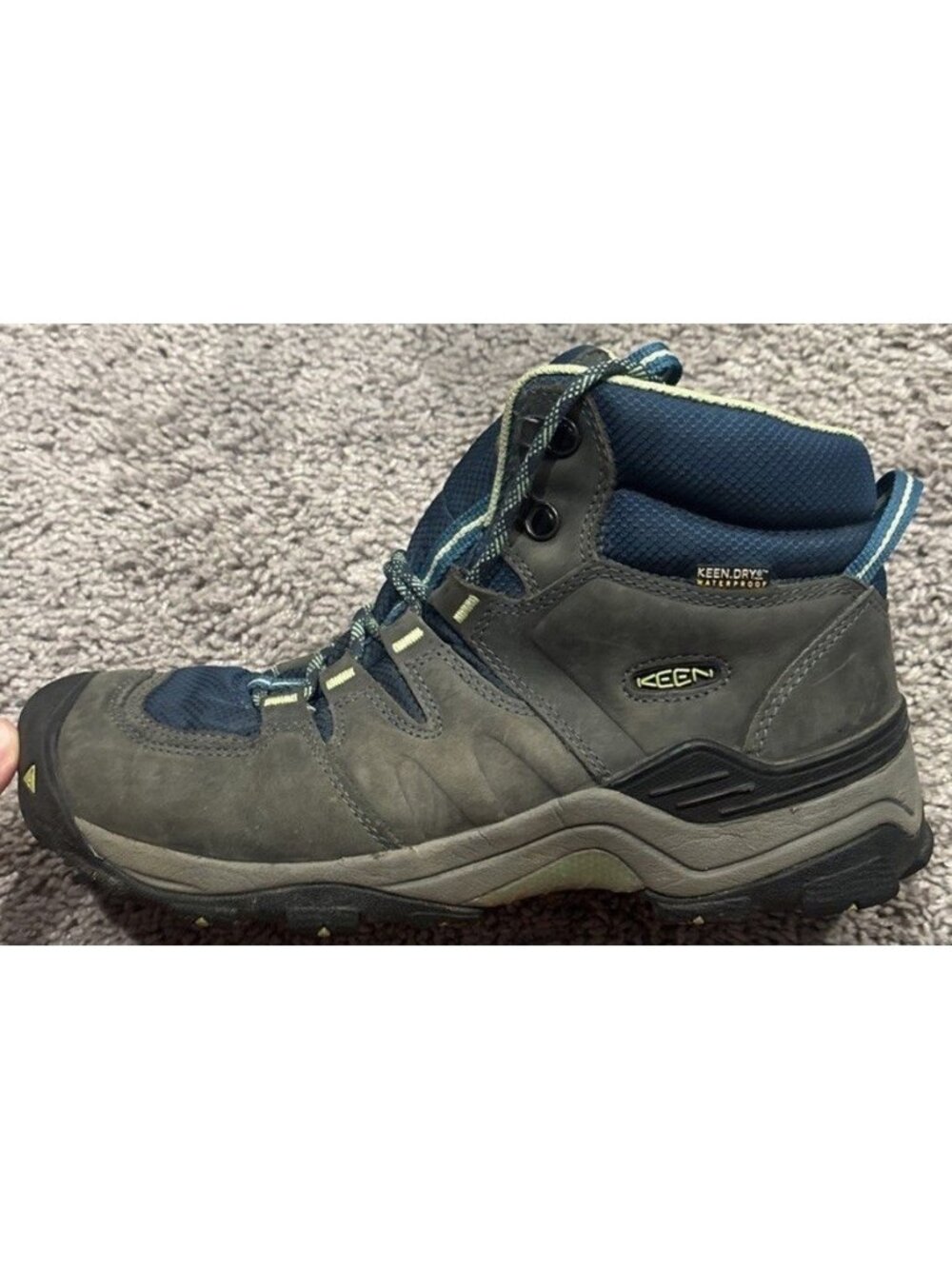 Keen Gypsum II Waterproof Hiking Boots Womens size 9.5